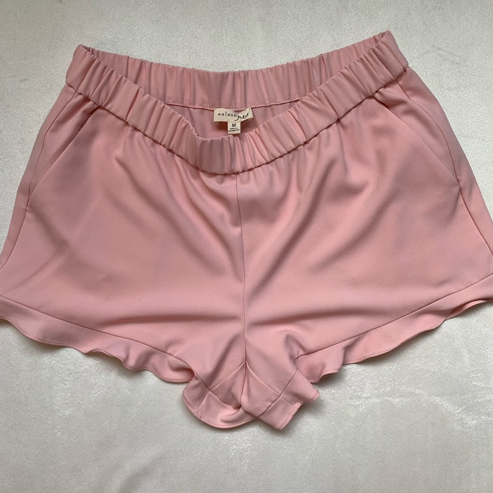NWOT light Pink Ruffle Shorts - Picture 2 of 5